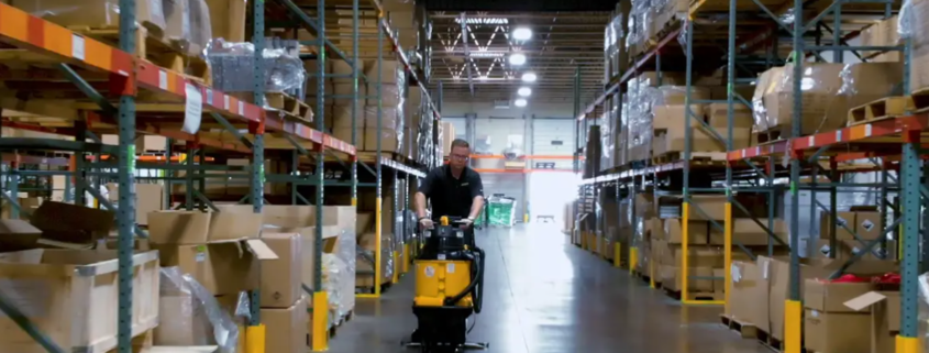 Pulizia del magazzino